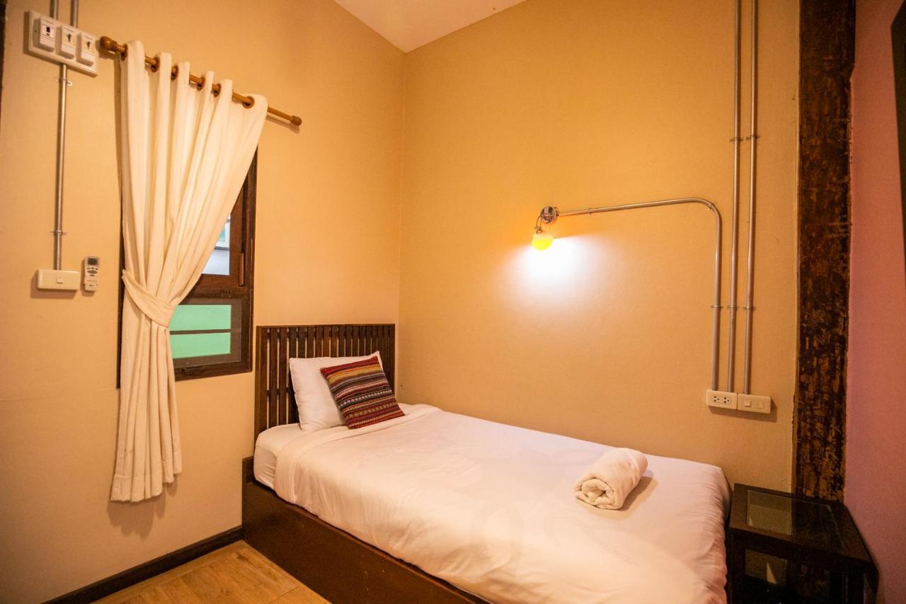 Micasa Hotel Chiang Mai Exterior photo